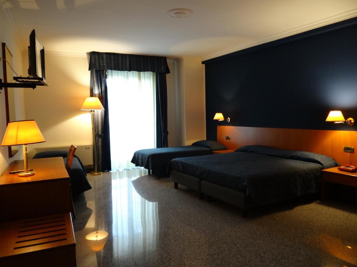 Hotel 90 Capurso ภายนอก รูปภาพ