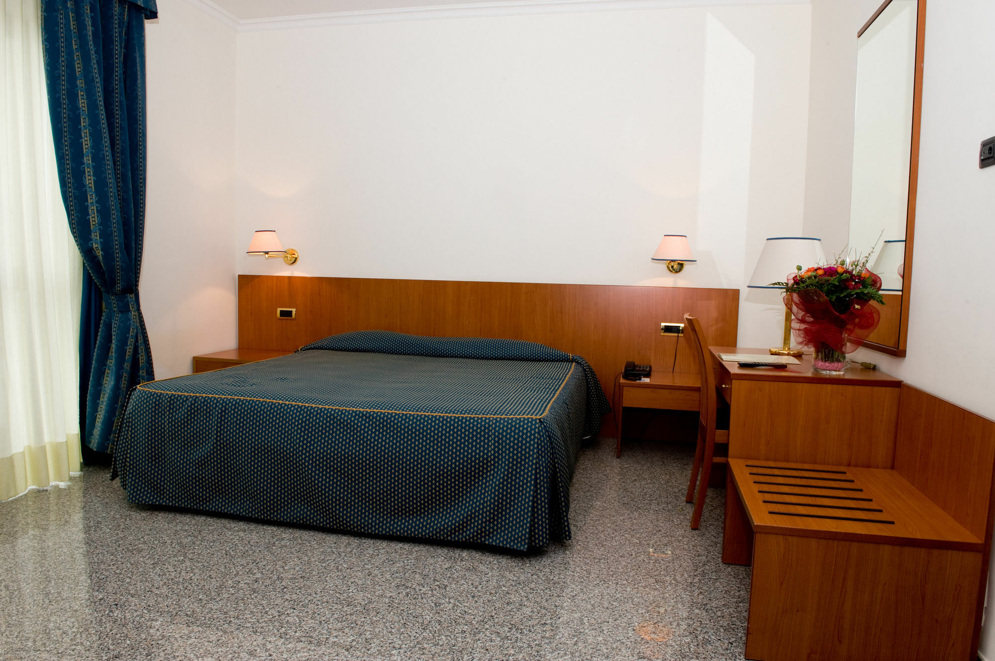 Hotel 90 Capurso ภายนอก รูปภาพ